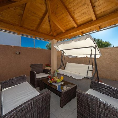 Apartmani Dada Biograd na Moru Kültér fotó