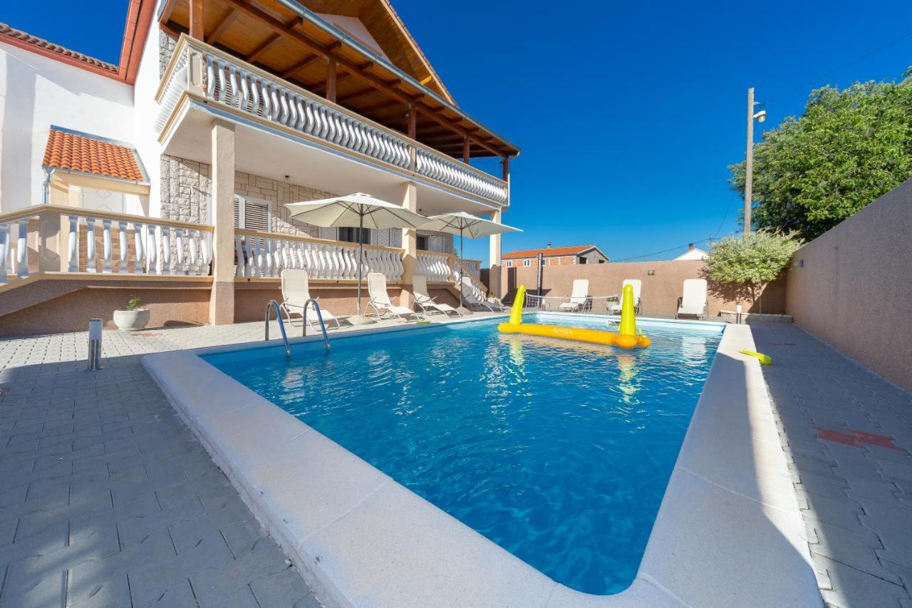 Apartmani Dada Biograd na Moru Kültér fotó