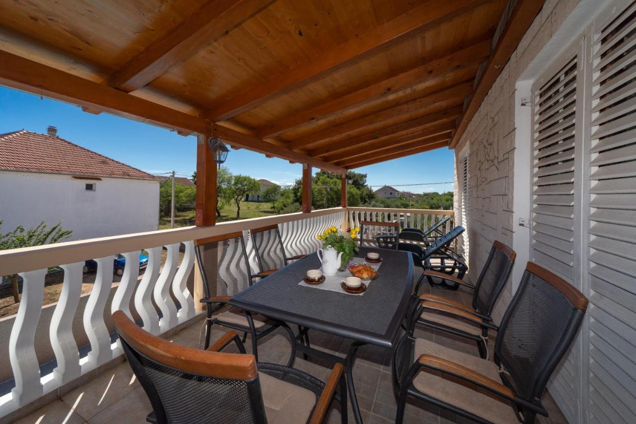 Apartmani Dada Biograd na Moru Kültér fotó