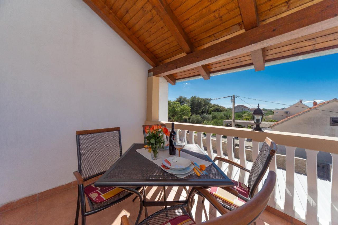 Apartmani Dada Biograd na Moru Kültér fotó