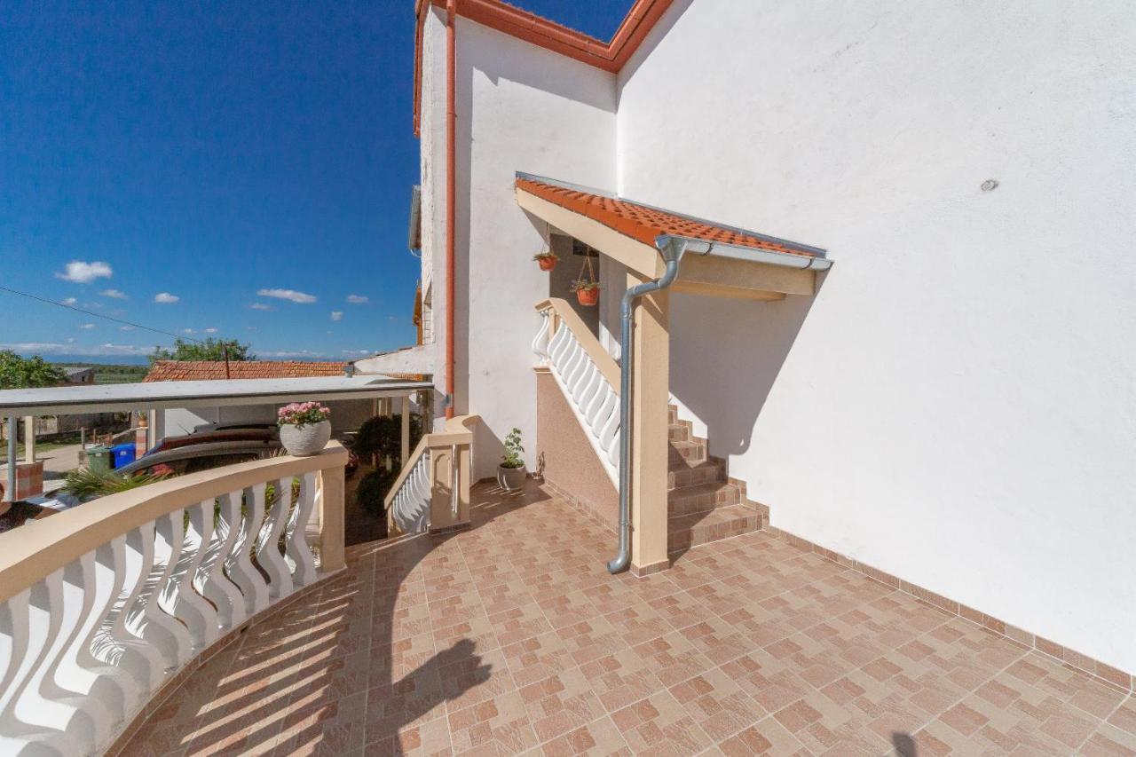 Apartmani Dada Biograd na Moru Kültér fotó