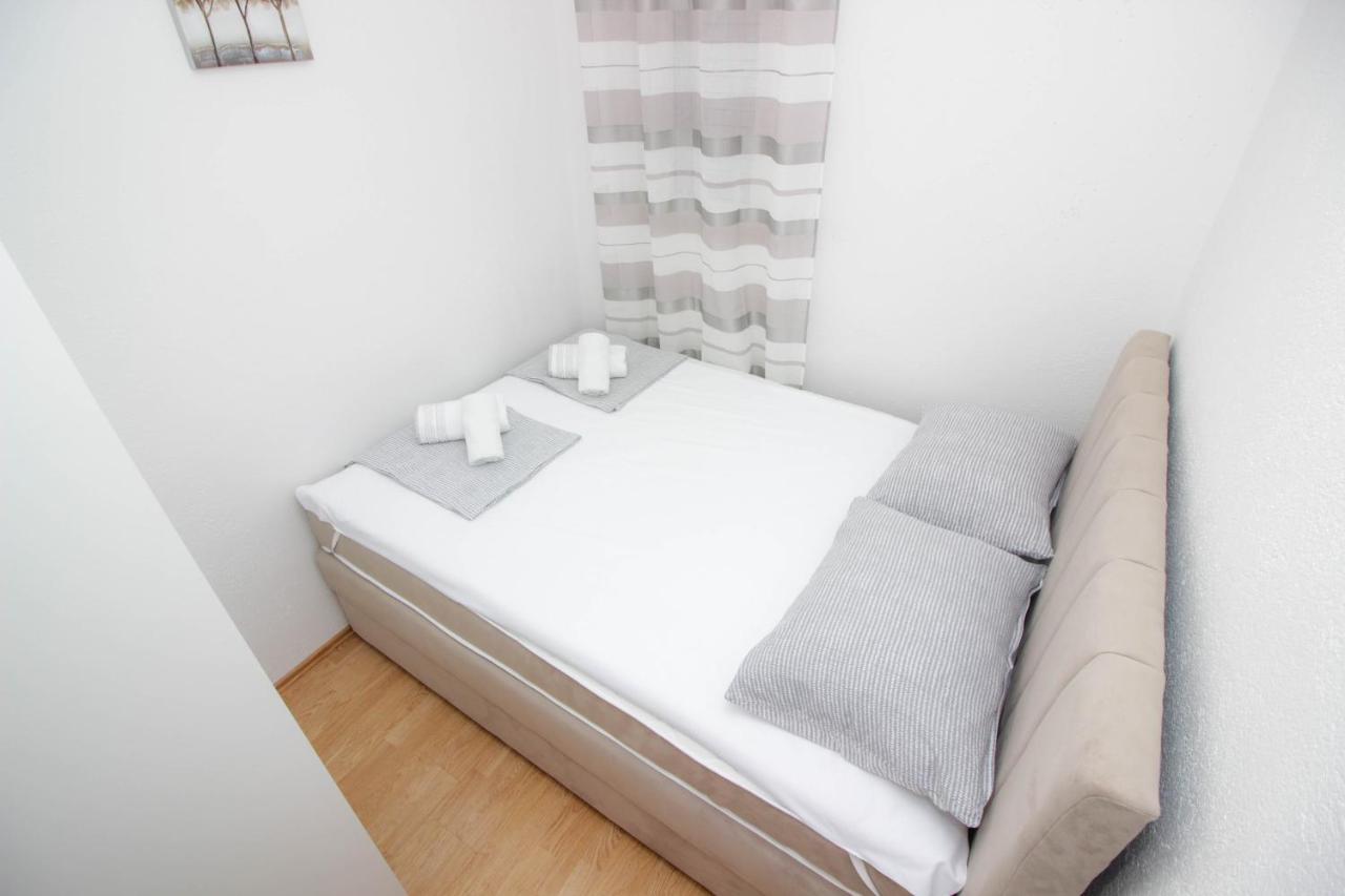 Apartmani Dada Biograd na Moru Kültér fotó