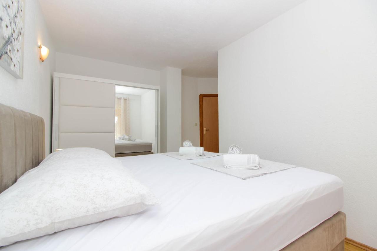 Apartmani Dada Biograd na Moru Kültér fotó